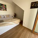 Feriehus Prosluneny Dum S Vyhledem Na Palavu