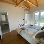 Prosluneny Dum S Vyhledem Na Palavu Feriehus *